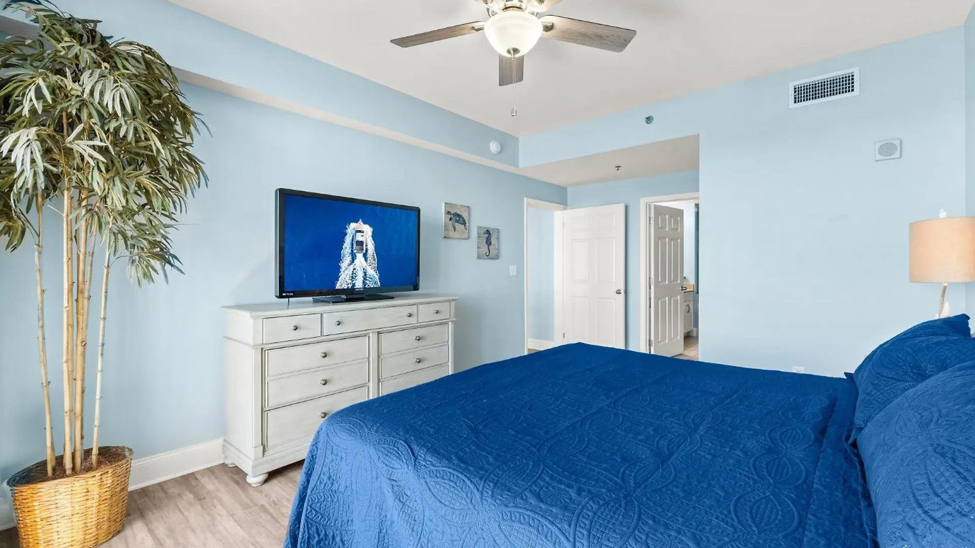 Laketown Wharf 1107 Panama City Beach