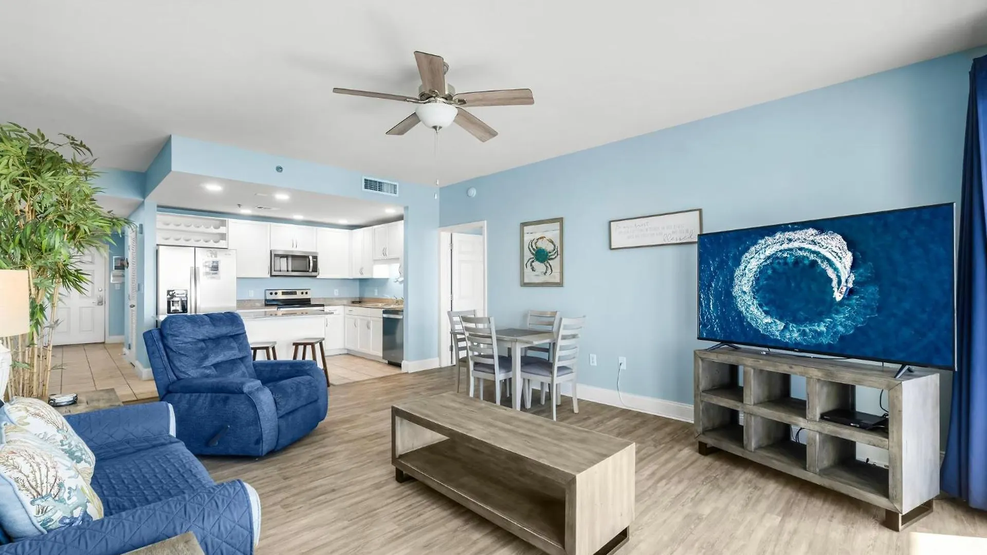 Laketown Wharf 1107 Panama City Beach